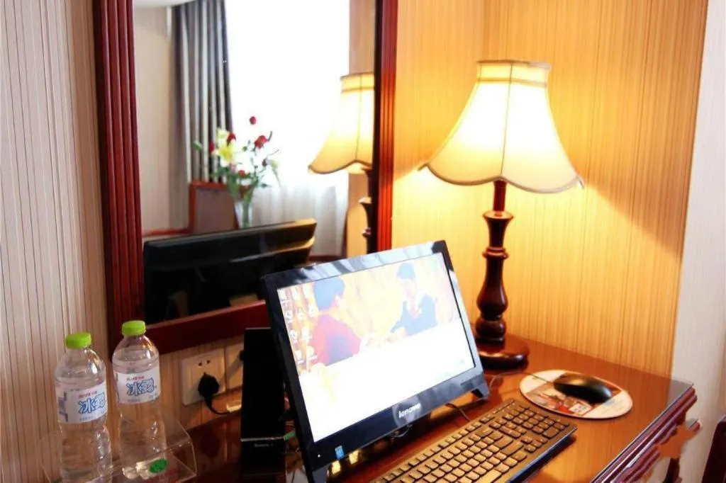 Vienna Hotel Nanning Train Station