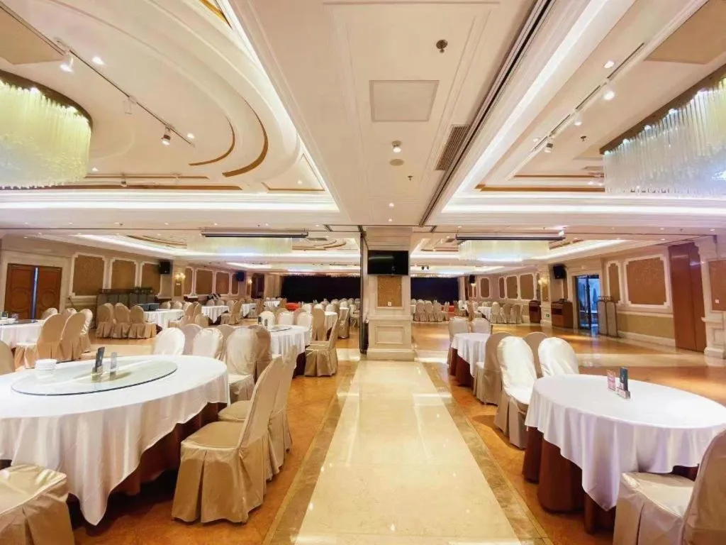 Vienna International Hotel Shenzhen North Station Branch