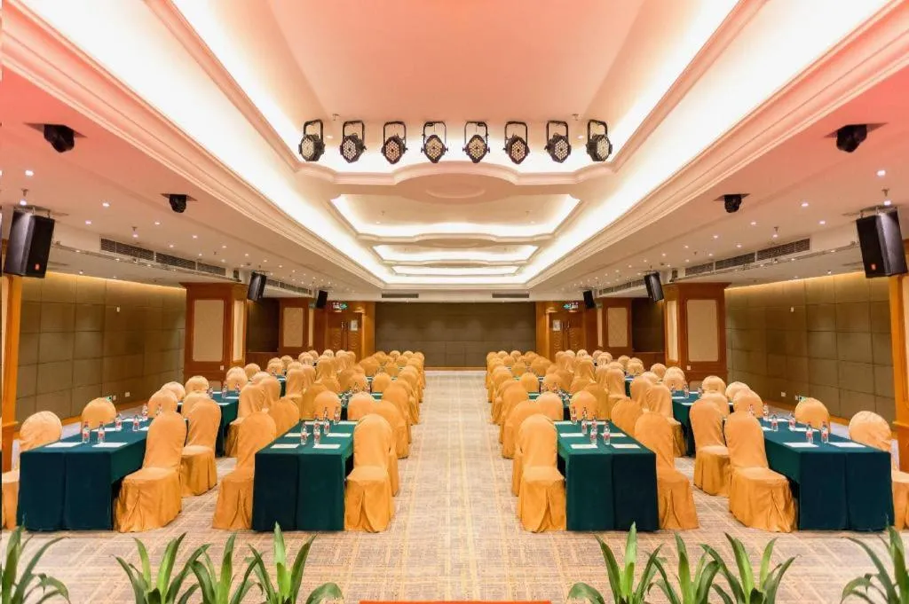 Vienna International Hotel Shenzhen North Station Branch