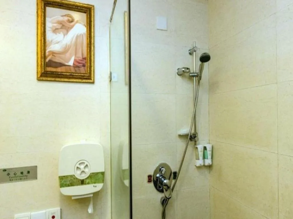 Vienna International Hotel Shenzhen North Station Branch