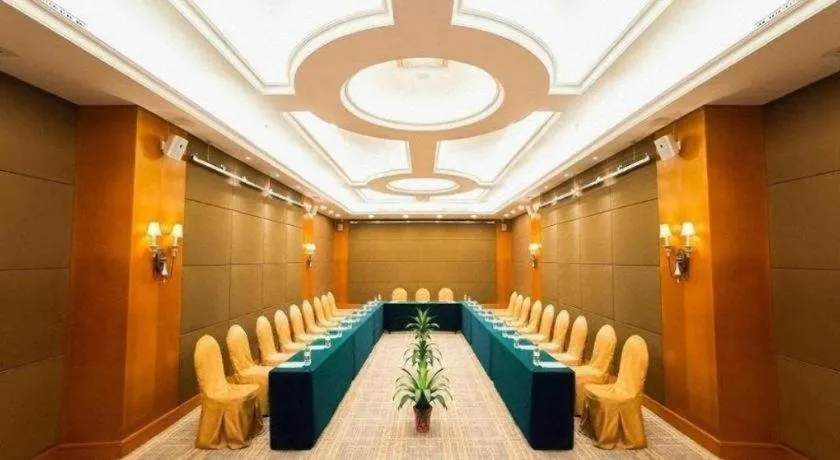 Vienna International Hotel Shenzhen North Station Branch