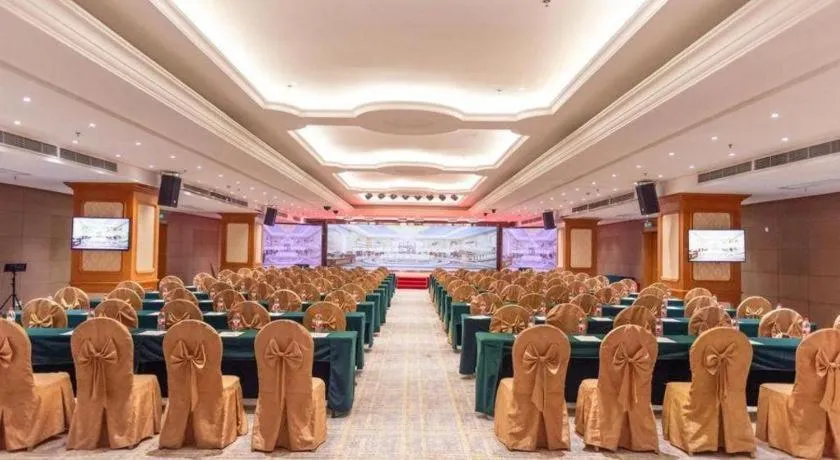 Vienna International Hotel Shenzhen North Station Branch