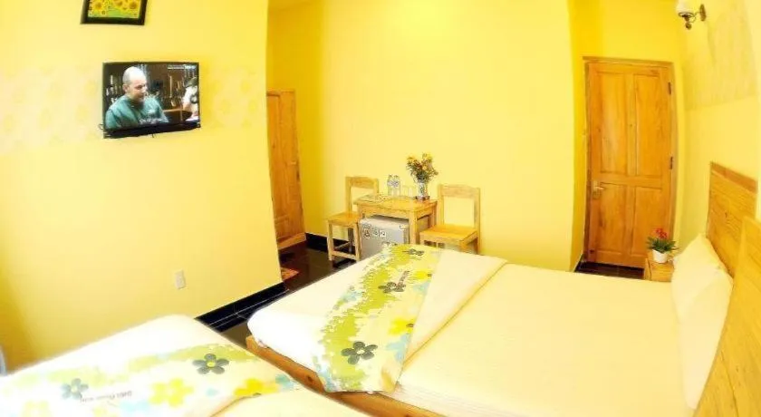 Bed in Dalat Flower Hotel & Spa