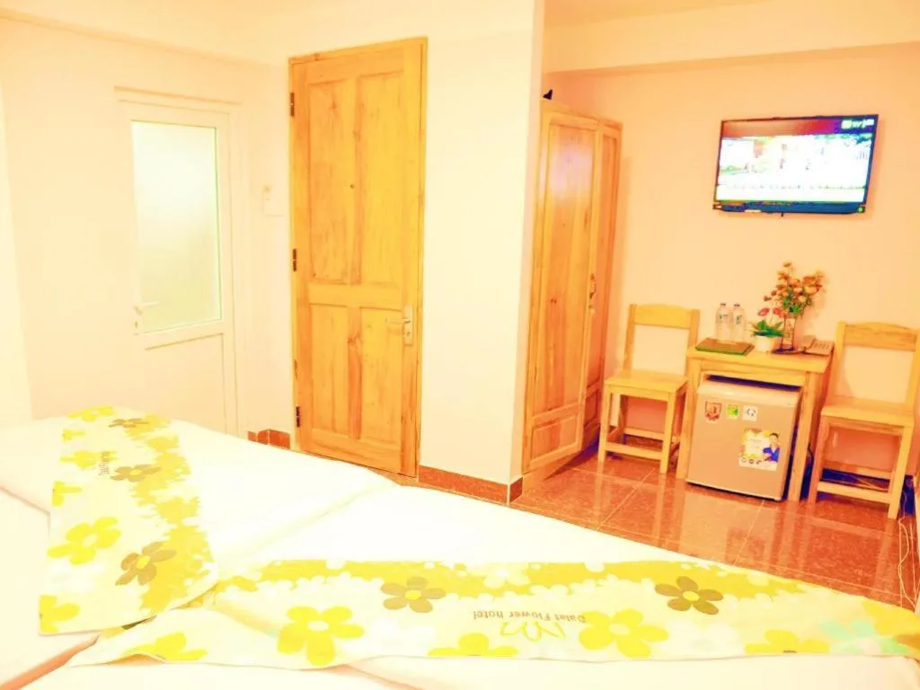 Bed in Dalat Flower Hotel & Spa