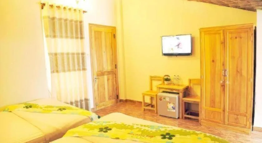 Bed in Dalat Flower Hotel & Spa