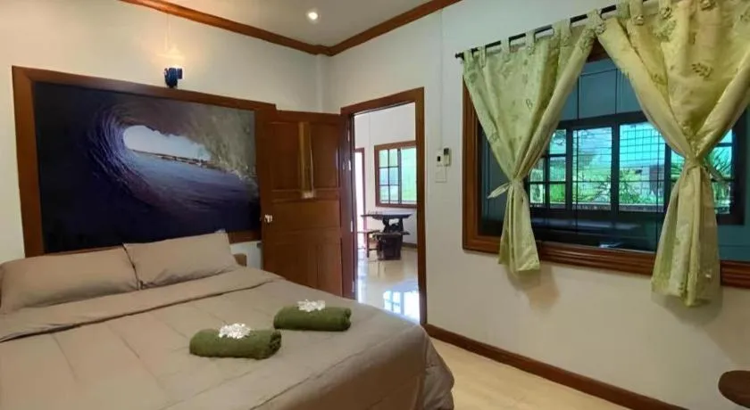 Bed in Phuphan Park Hotel