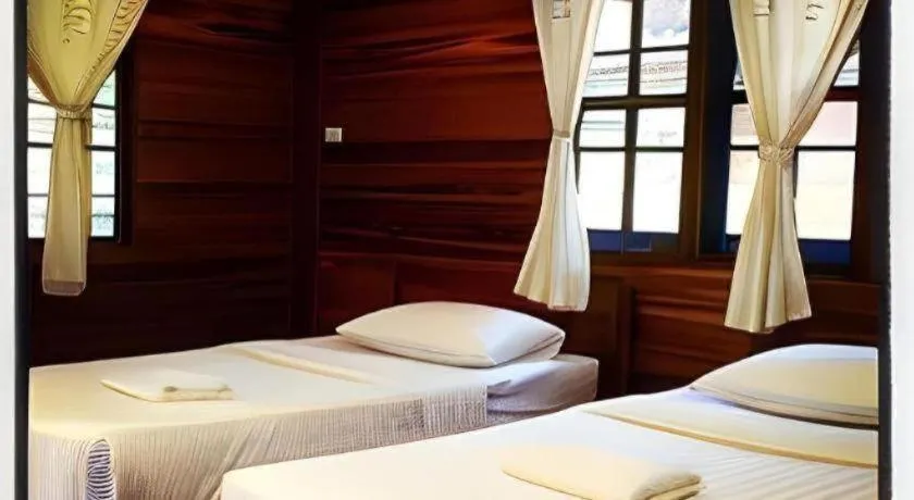 Bed in Phuphan Park Hotel