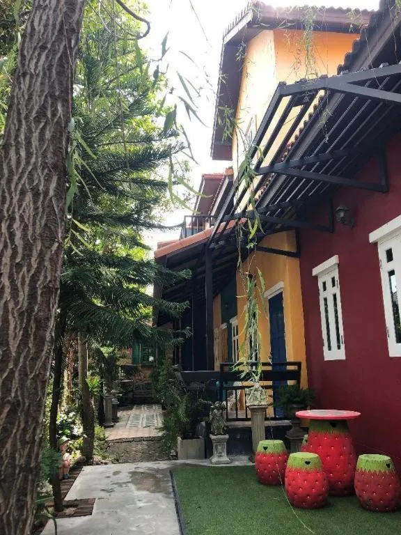 The Color Resort Amphawa