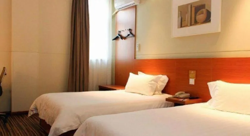 Bed in Jinjiang Inn Style Shenyang The Palace Huaiyuan Gate