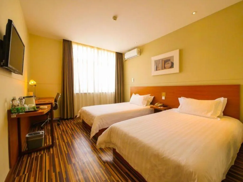 Bed in Jinjiang Inn Style Shenyang The Palace Huaiyuan Gate