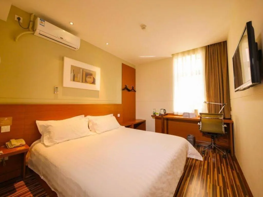 Bed in Jinjiang Inn Style Shenyang The Palace Huaiyuan Gate