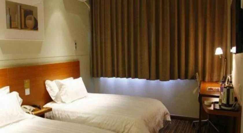 Bed in Jinjiang Inn Style Shenyang The Palace Huaiyuan Gate