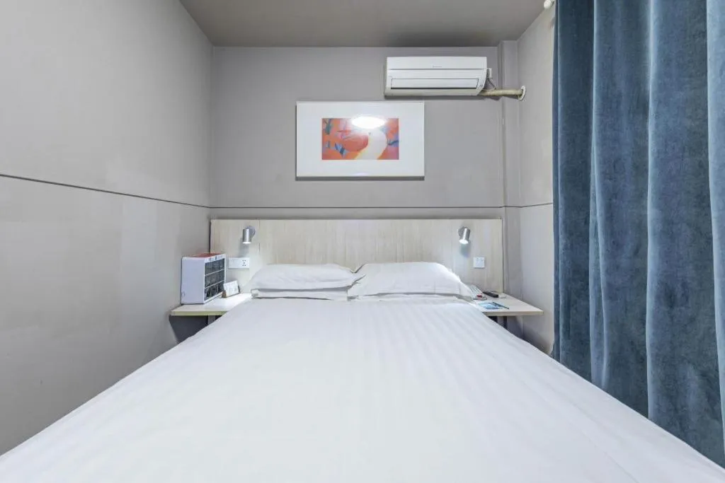 Bed in Jinjiang Inn Cixi Intime City Shanglinfang Pedestrian Street