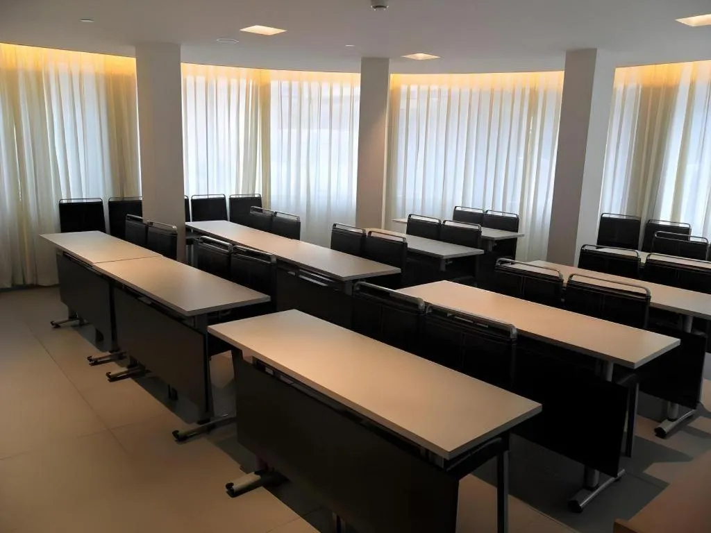 Jinjiang Inn Cixi Intime City Shanglinfang Pedestrian Street