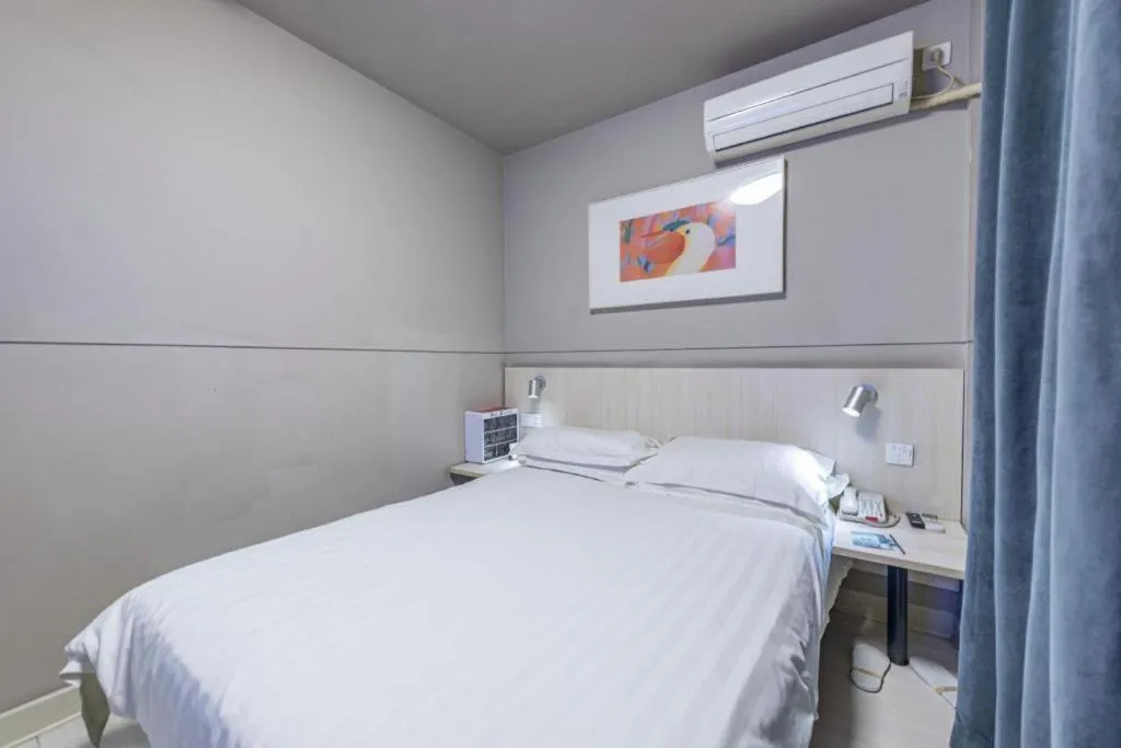 Bed in Jinjiang Inn Cixi Intime City Shanglinfang Pedestrian Street