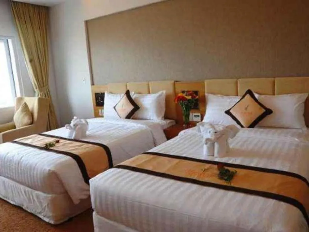 Bed in Mekong My Tho Hotel