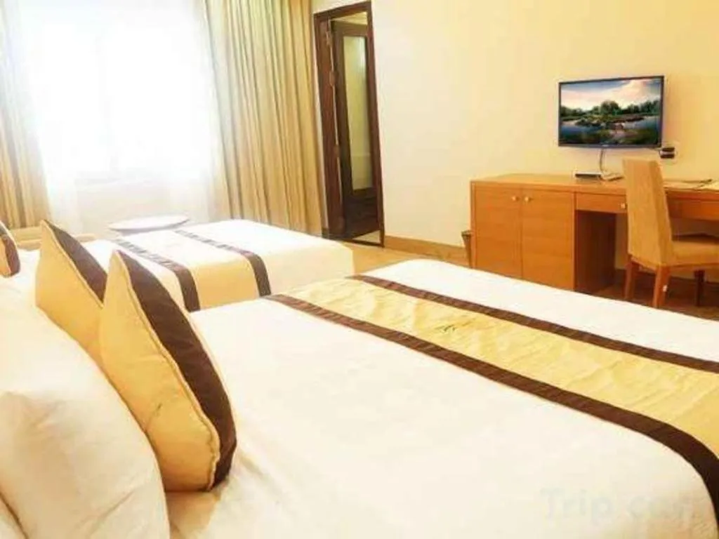 Bed in Mekong My Tho Hotel