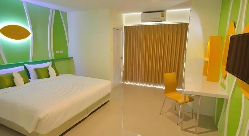 Bed in The Rice Hotel