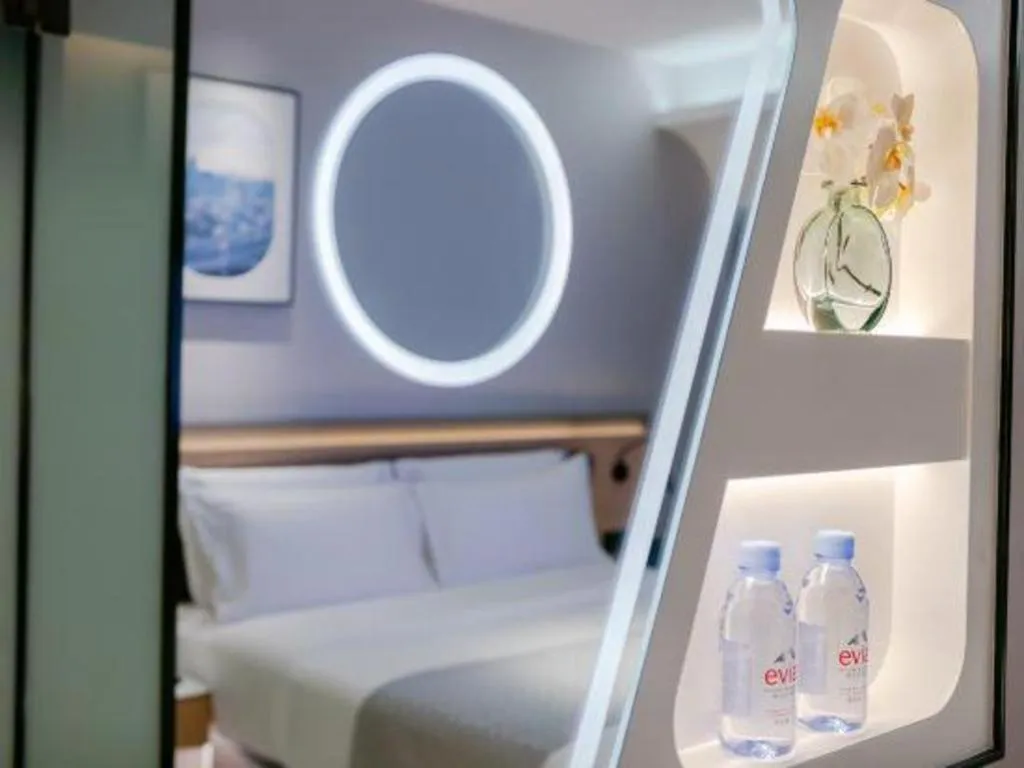 Bed in Home Inn Plus Shanghai Pudong Airport Chuansha Branch