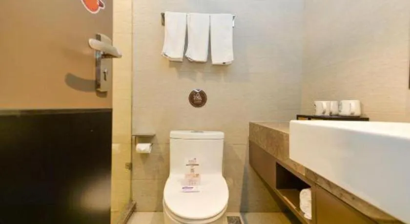 Home Inn Plus Shanghai Pudong Airport Chuansha Branch