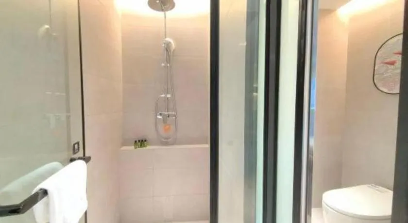 Home Inn Plus Shanghai Pudong Airport Chuansha Branch