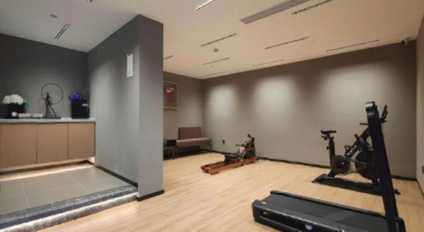 Home Inn Plus Shanghai Pudong Airport Chuansha Branch