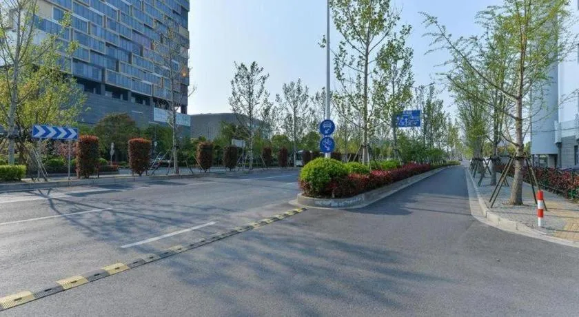 Home Inn Plus Shanghai Pudong Airport Chuansha Branch