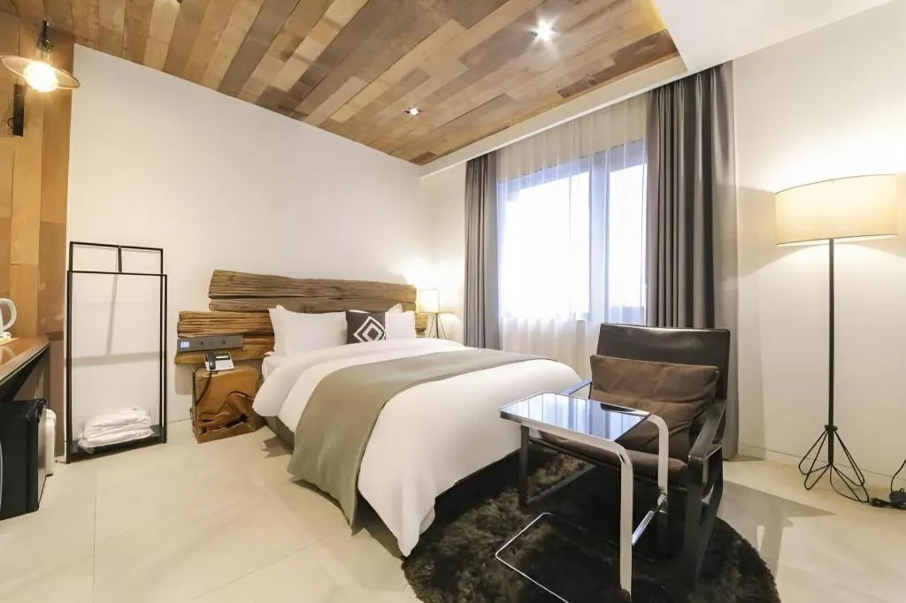 Bed in Daejeon Namoo Hotel