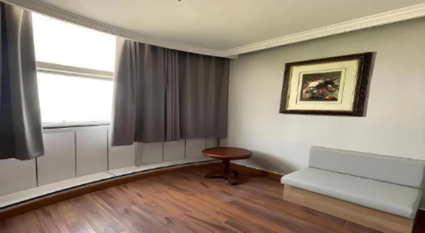 GreenTree Inn Shanghai Hongqiao Hub Convention Center Jinghua Road Shell Hotel