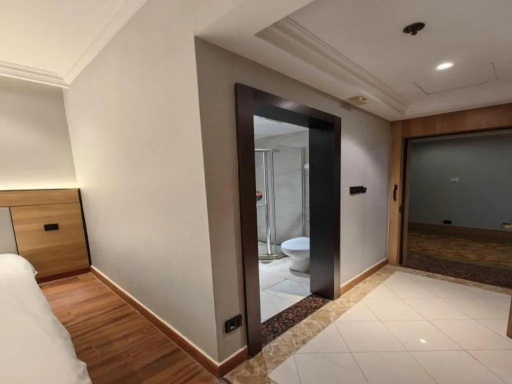 GreenTree Inn Shanghai Hongqiao Hub Convention Center Jinghua Road Shell Hotel