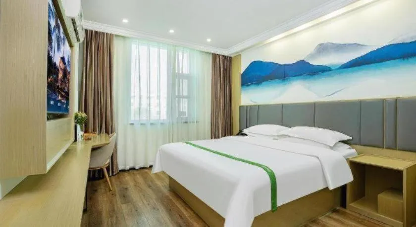 Bed in GreenTree Inn Puyang Ruifengyuan Business Hotel