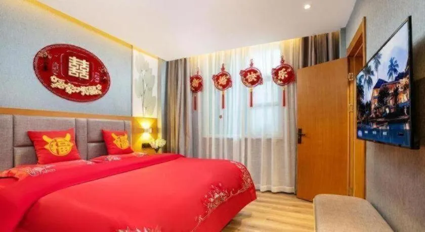 Bed in GreenTree Inn Puyang Ruifengyuan Business Hotel