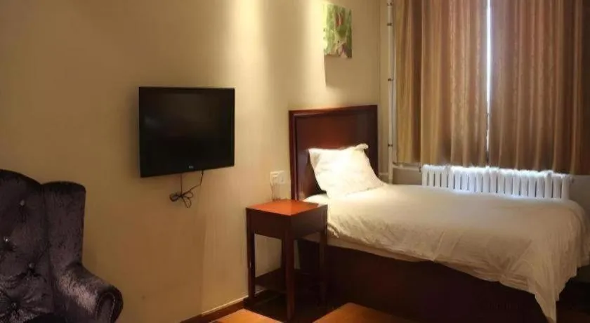 Bed in GreenTree Inn Beijing East Yizhuang District Second Kechuang Street Express Hotel