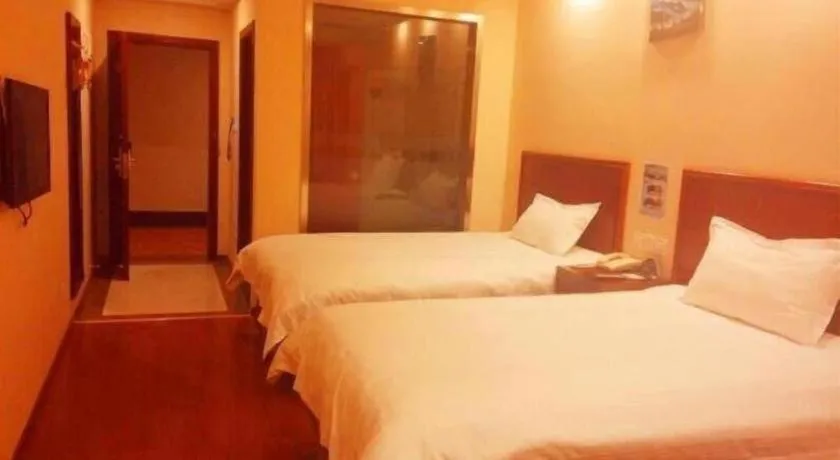 Bed in GreenTree Inn Beijing East Yizhuang District Second Kechuang Street Express Hotel