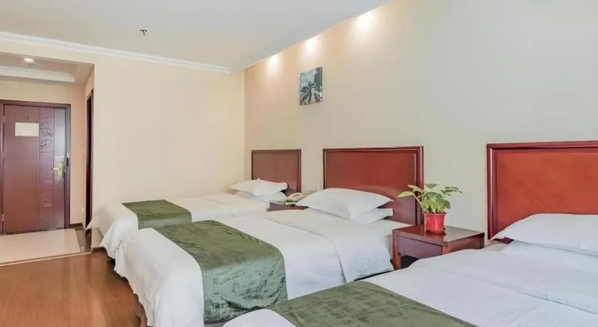 Bed in GreenTree Inn Beijing East Yizhuang District Second Kechuang Street Express Hotel