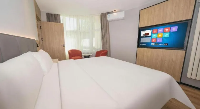 Bed in GreenTree Inn Beijing Capital Airport New International Exhibition Center Express Hotel