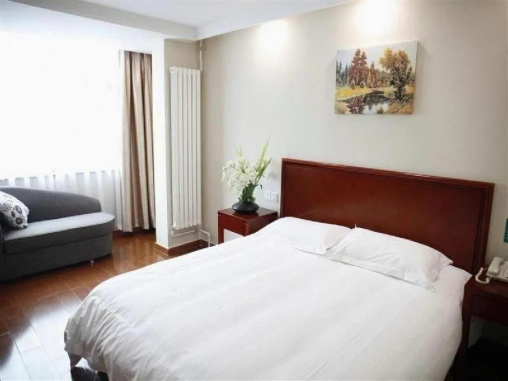 Bed in GreenTree Inn Beijing Capital Airport New International Exhibition Center Express Hotel