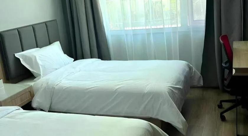 Bed in GreenTree Inn Beijing Capital Airport New International Exhibition Center Express Hotel