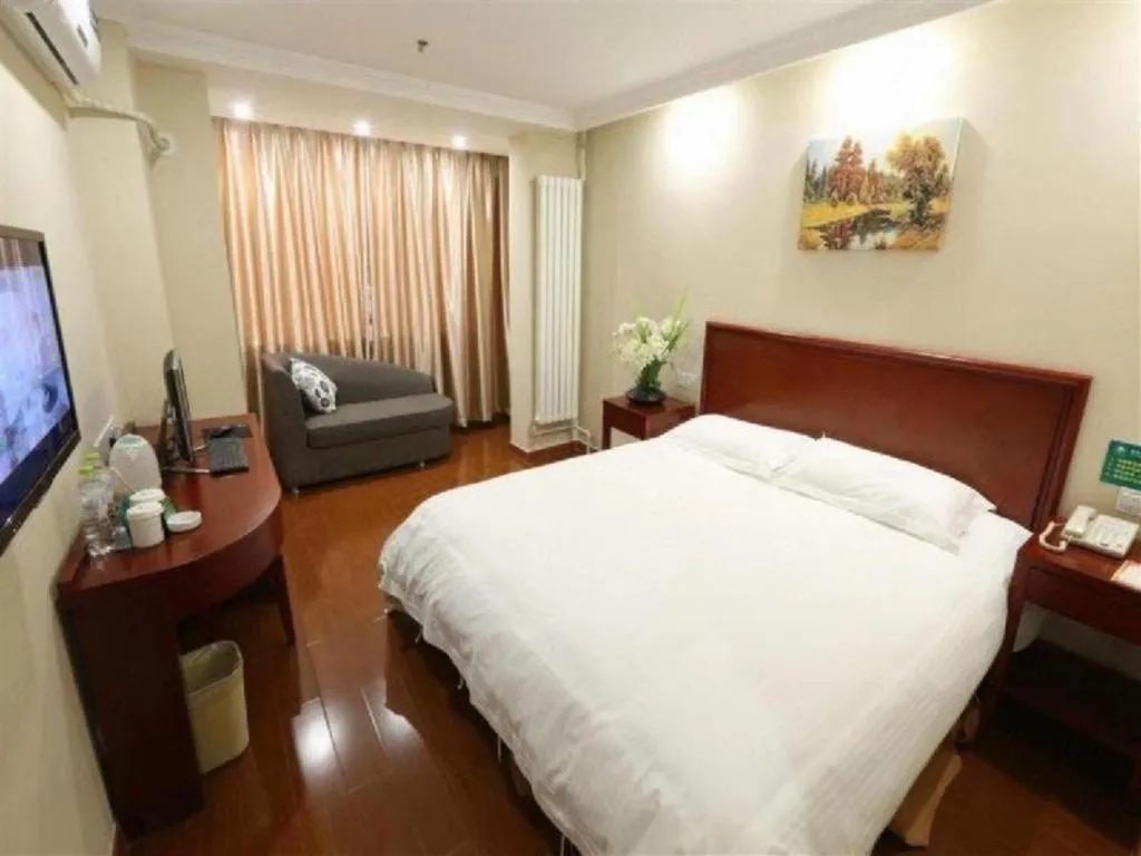 Bed in GreenTree Inn Beijing Capital Airport New International Exhibition Center Express Hotel