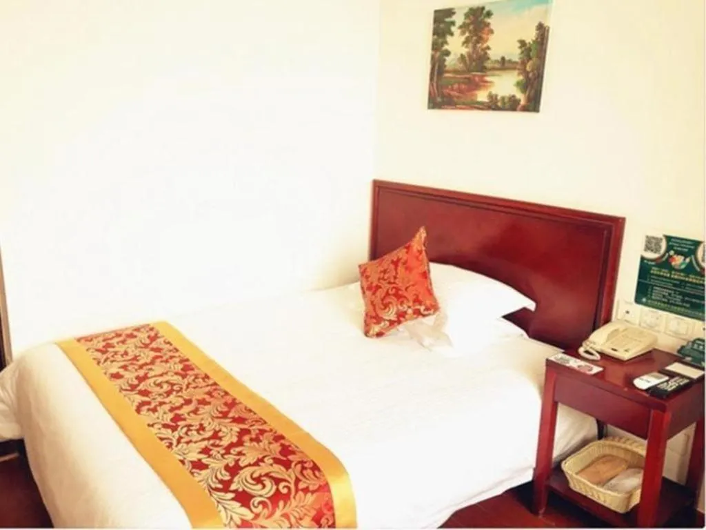 Bed in GreenTree Inn Beijing Capital Airport New International Exhibition Center Express Hotel