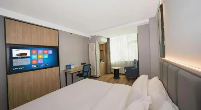 Bed in GreenTree Inn Beijing Capital Airport New International Exhibition Center Express Hotel