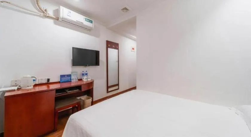 Bed in GreenTree Inn Beijing Capital Airport New International Exhibition Center Express Hotel