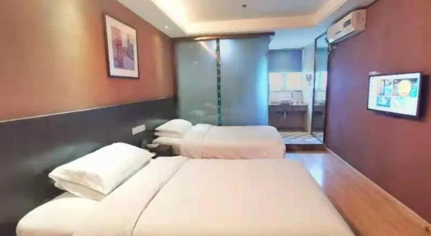 Bed in GreenTree Inn Huzhou South Street Chaoyin Bridge Business Hotel