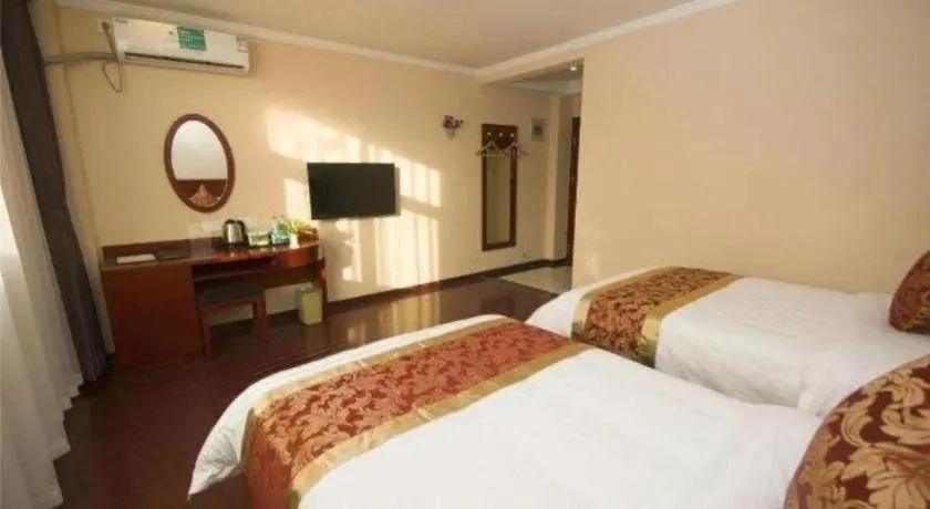 Bed in GreenTree Inn Jiangsu Suzhou Shi Road North Tongjing Road Subway Station Express Hotel