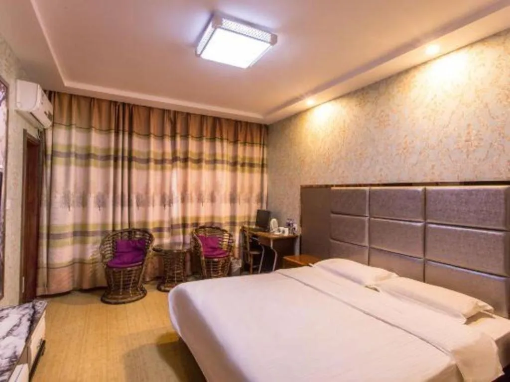 Bed in GreenTree Inn Suzhou Guanqian Street Yinguo Lane Business Hotel