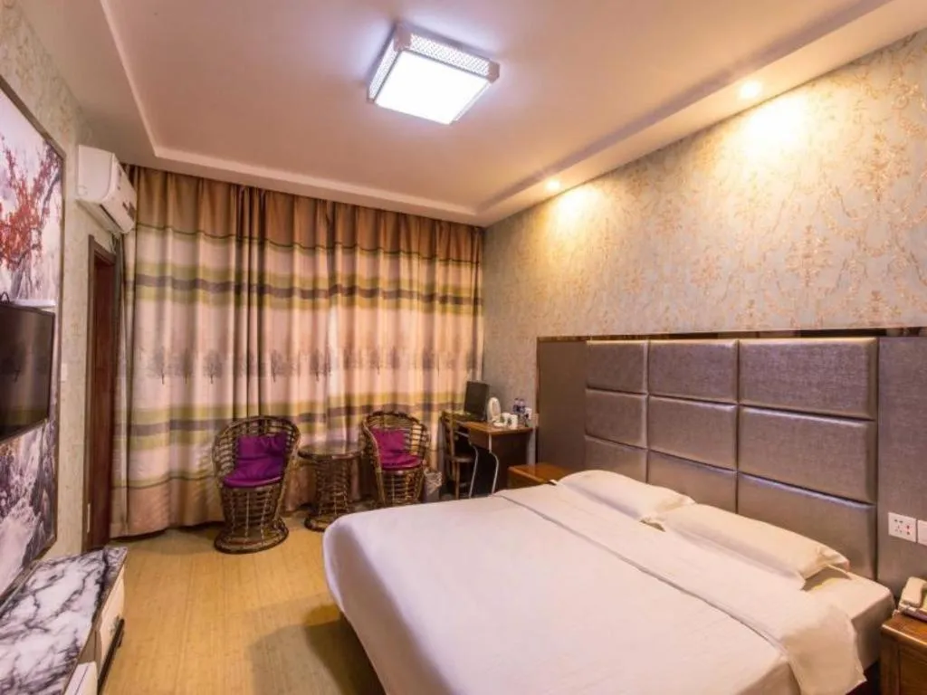 Bed in GreenTree Inn Suzhou Guanqian Street Yinguo Lane Business Hotel