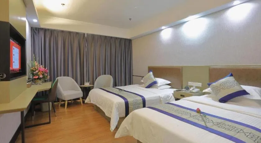 Bed in GreenTree Inn Jieyang North Linjiang Road Express Hotel