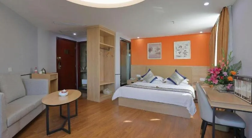 Bed in GreenTree Inn Jieyang North Linjiang Road Express Hotel