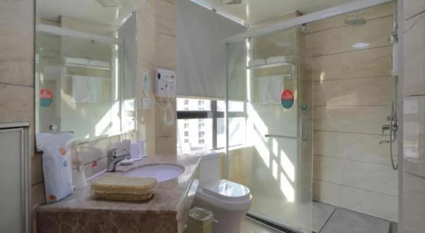 GreenTree Inn Jieyang North Linjiang Road Express Hotel