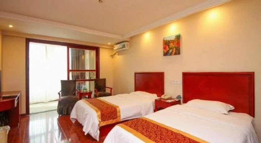 Bed in GreenTree Inn Lianyungang Guanyun Bus Station Zhenxing Garden Express Hotel